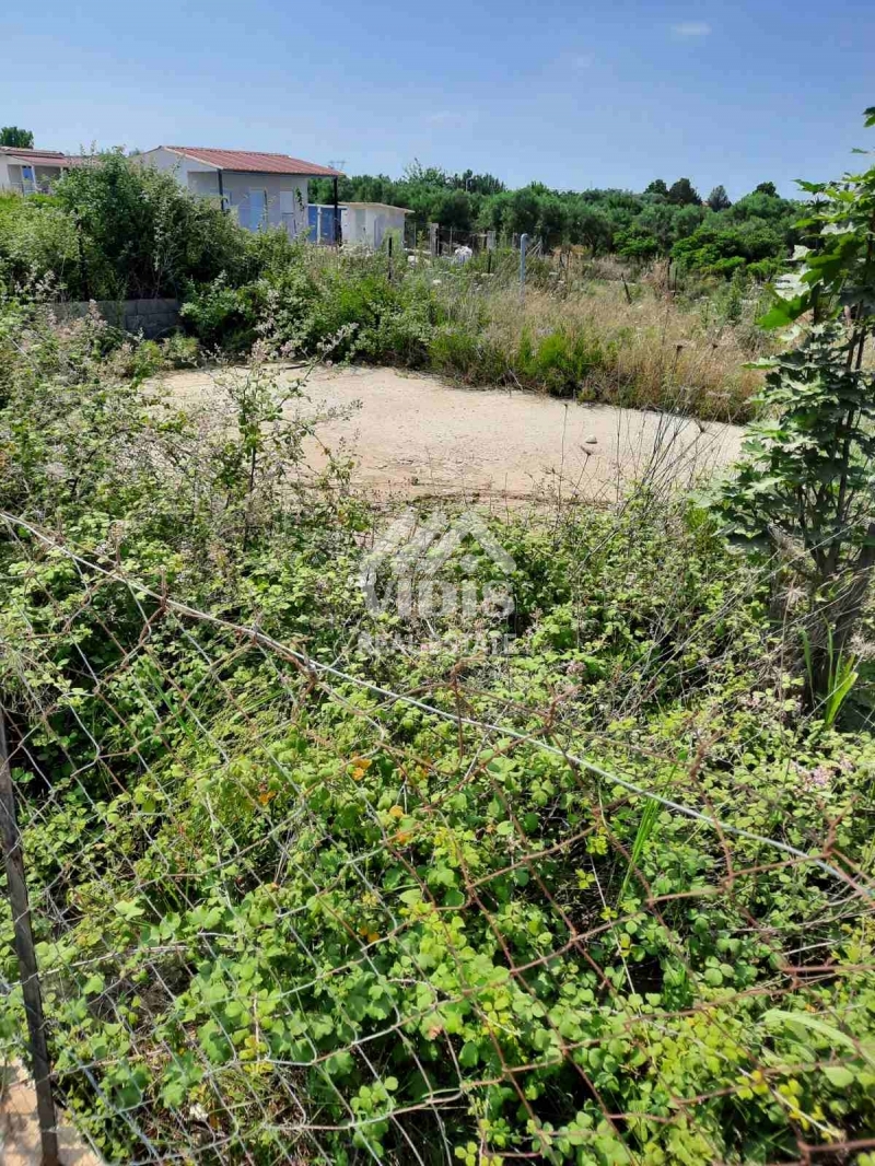 property-img