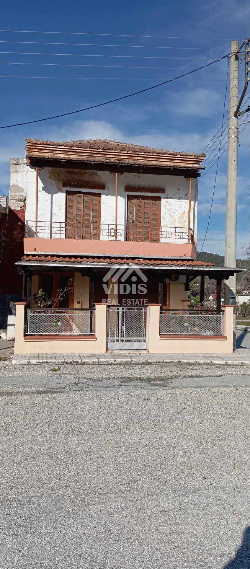 property-img
